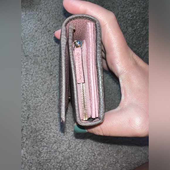GUCCI TAUPE / BALLET PINK SWING LEATHER CONTINENTAL WALLET - Picture 11 of 15